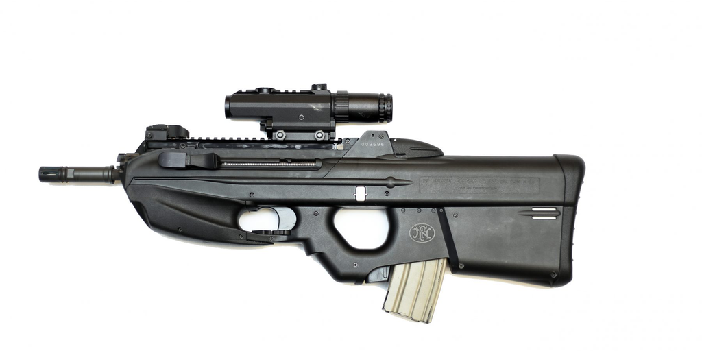 FN F-2000